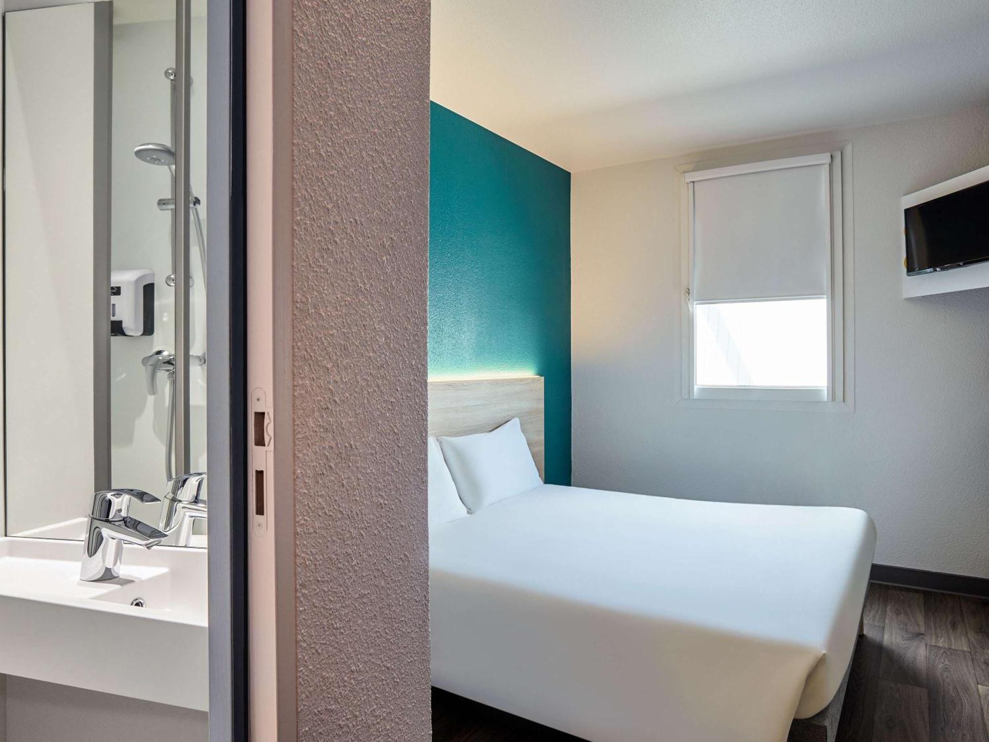 Hotel Hotelf1 Loubet